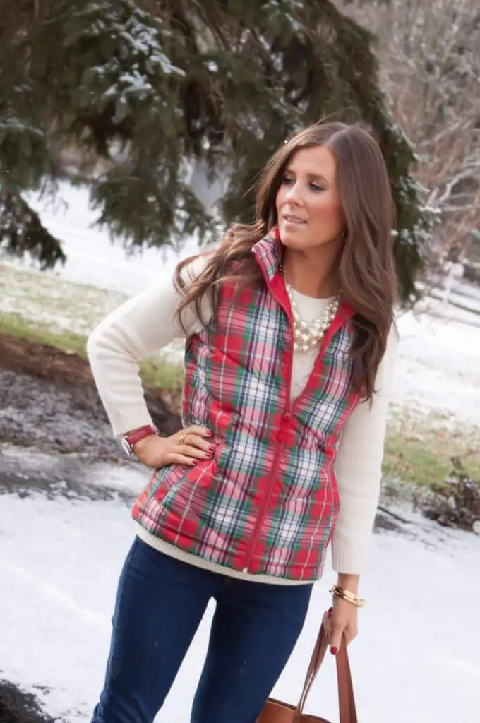 White Puffer Vest Outfit - Winter Outfit Idea