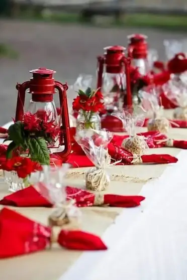red wedding reception decorations