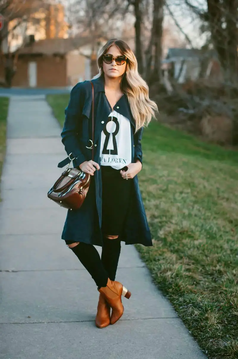 27 Photos of Amazing Ripped Jeans Outfits – SORTRA