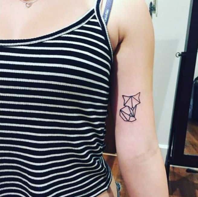 18 Magical Fox Tattoo Designs