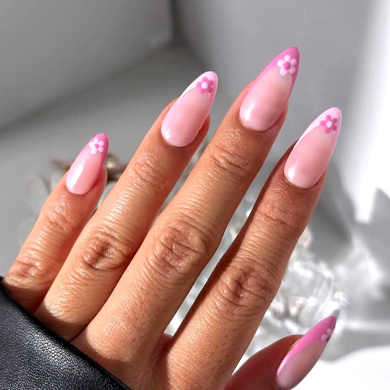 Charming Almond Spring Nails with Pink Gradient and Floral Accents