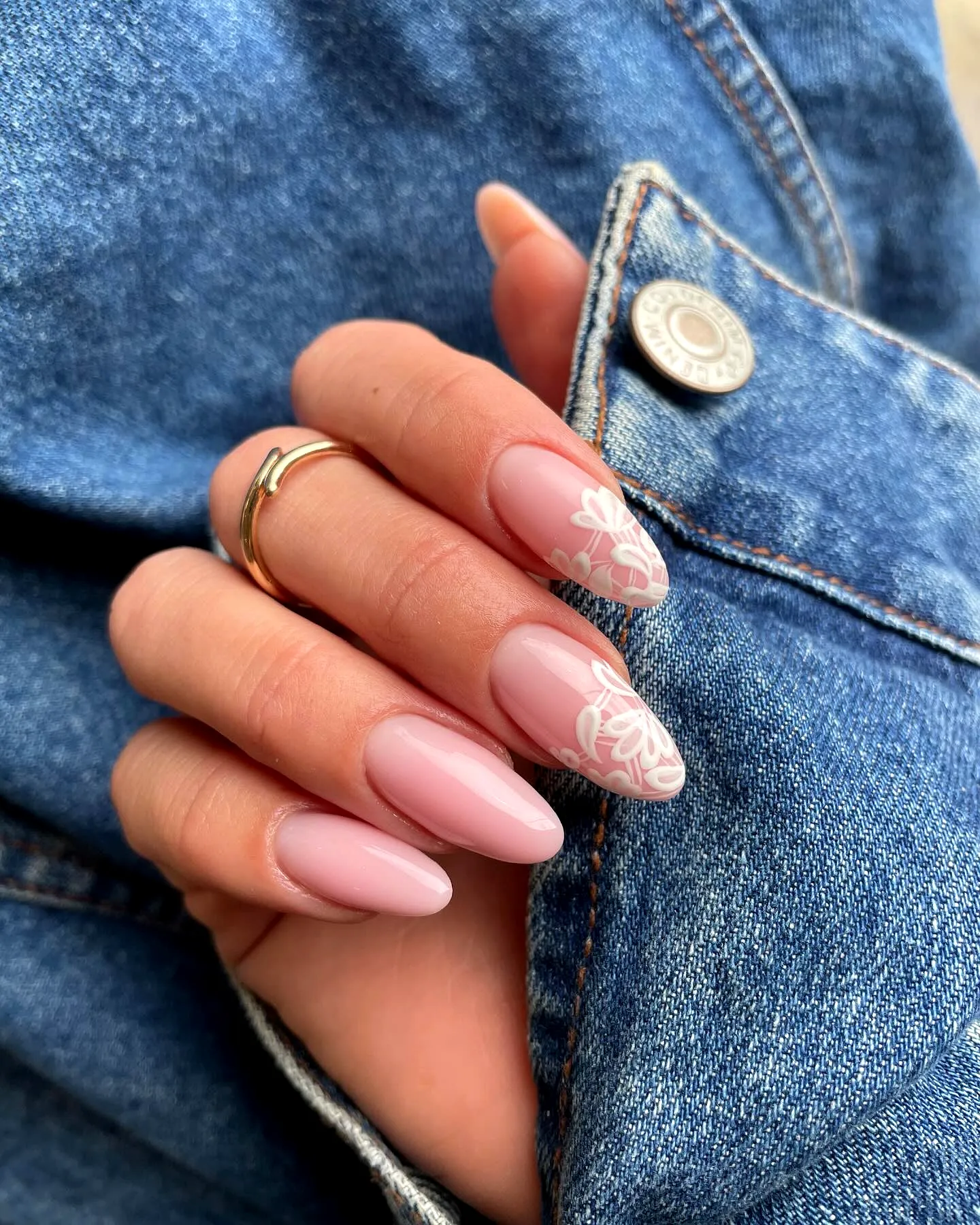 Chic Almond Shaped Gothic Easter Nails with Soft Pink Base and Floral Accents