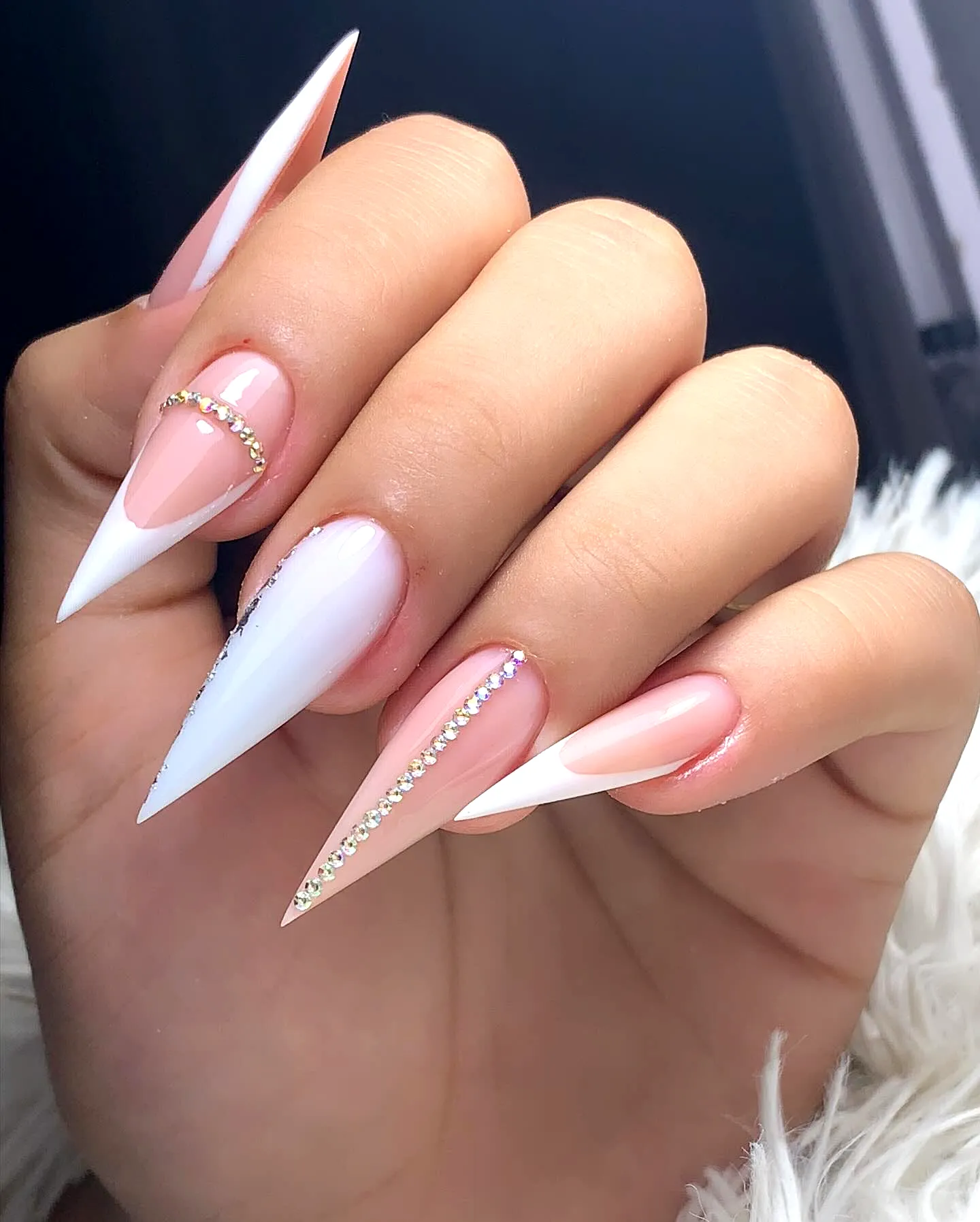 17 Trendy Stiletto Nails Ideas For A Glam Look 17 Trendy Stiletto Nails Ideas For A Glam Look